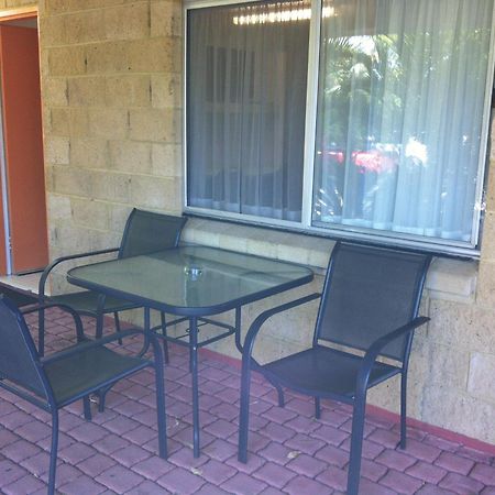אגנס ווטר Mango Tree Motel מראה חיצוני תמונה