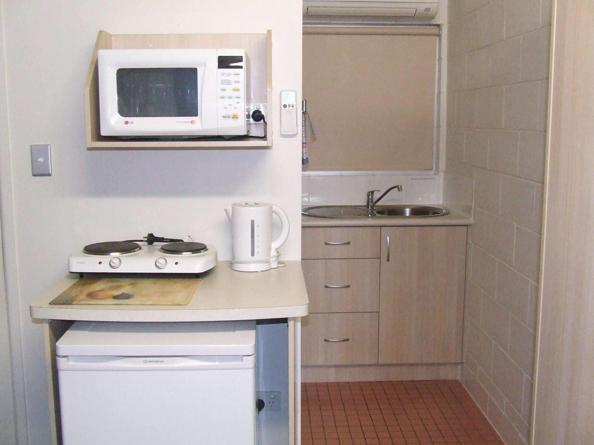 אגנס ווטר Mango Tree Motel מראה חיצוני תמונה