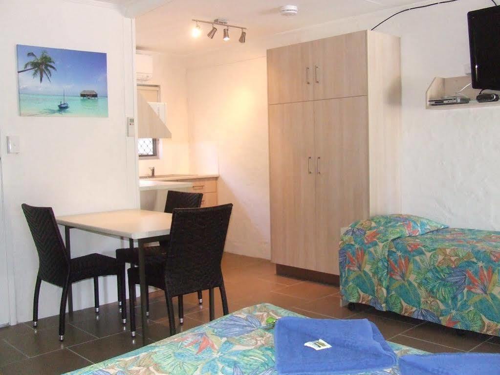 אגנס ווטר Mango Tree Motel מראה חיצוני תמונה