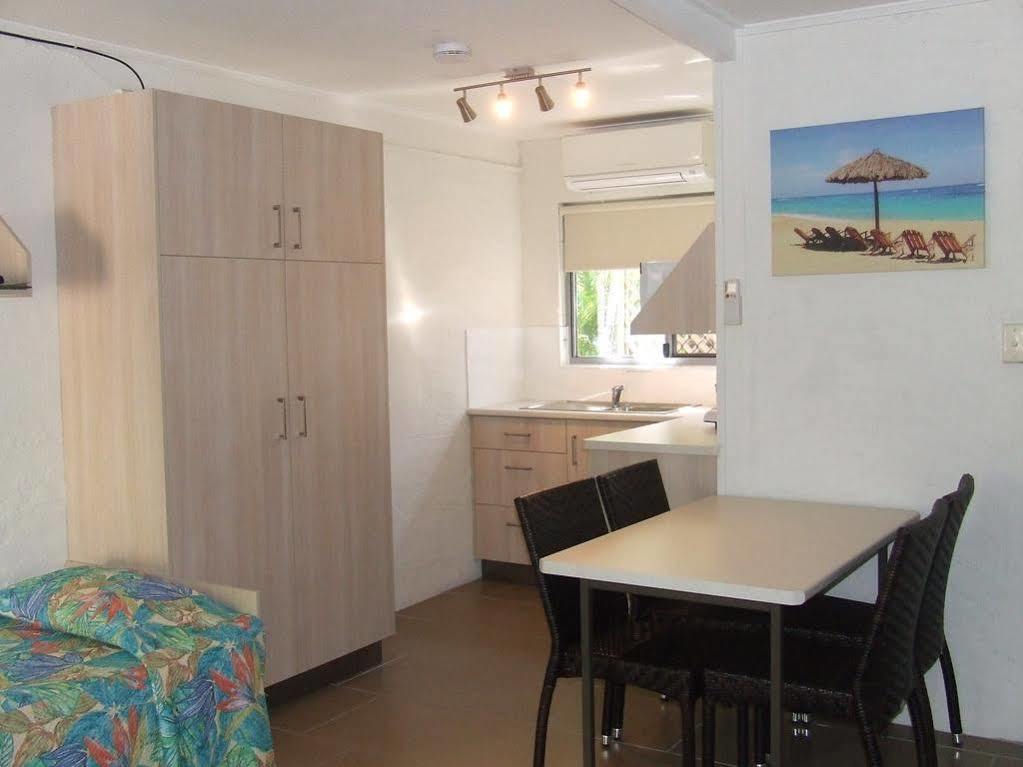 אגנס ווטר Mango Tree Motel מראה חיצוני תמונה